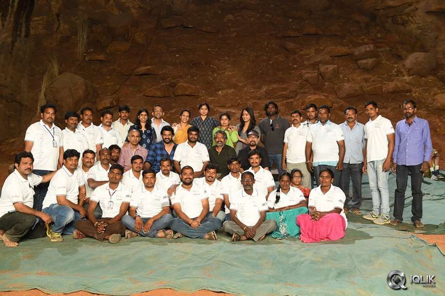 Baahubali-2-Pumpkin-Breaking-Function